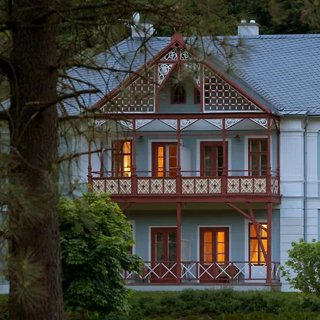 Alpská Růže Casa de hóspedes
